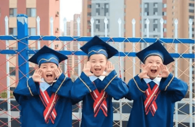 家长|幼儿园拍“大片”毕业照，用心程度能打满分，但家长却并不认同