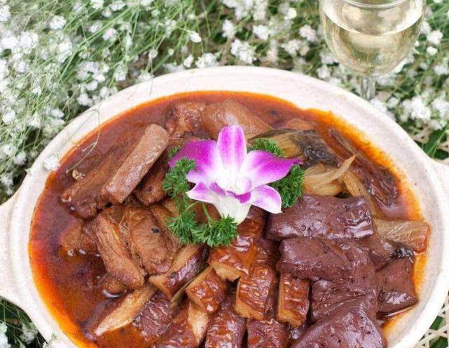 适合孩子吃的牛排汁 4bd4e780c1b6465f888592ba49abc779.jpeg