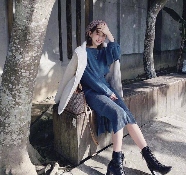 显得|时尚搭配瞬间就让你全身充满了女人味魅力势不可挡