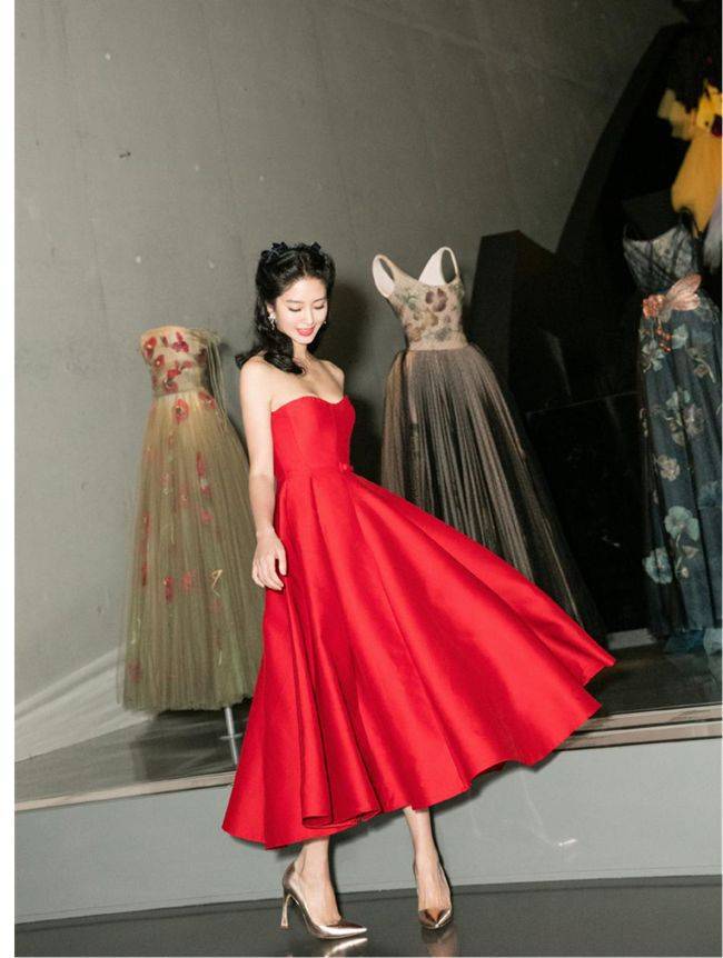 长发|太时尚了,杨采钰的法式穿搭更时髦,这4个技巧快收下!