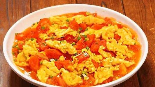 番茄炒蛋怎么炒才滑嫩不粘锅 8d10afdaffdc41f789635ec85501d4f0.jpeg