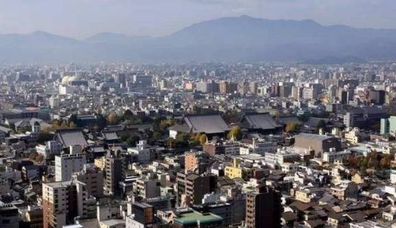 日本一座仿唐长安城建造的城市，至今还保留着千年前的原始风貌