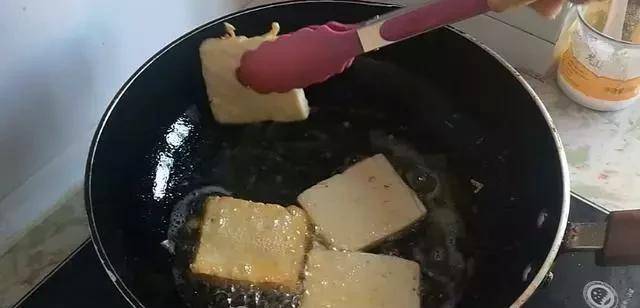 f7d24b63545e4ca9bb434b7403f20f5e.jpeg