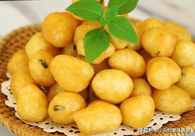 做法|2个鸡蛋，一碗面，做最好吃的早餐，外脆里香，比油条简单还好吃