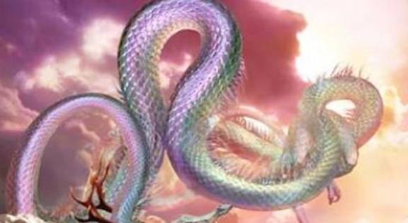 梦境迷踪，解读做梦梦见蛇缠住脖子的深层含义