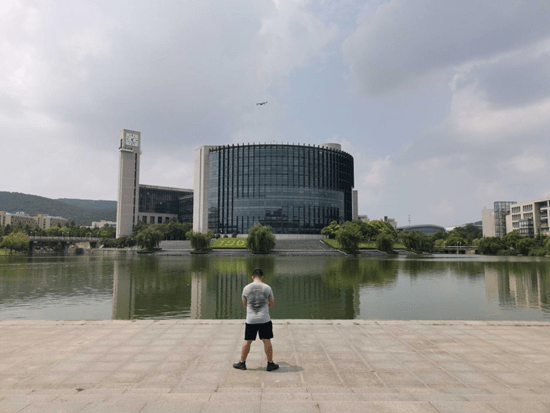 积极响应碳达峰碳中和大学生世纪环保组织矿大南湖校区绿地数据统计