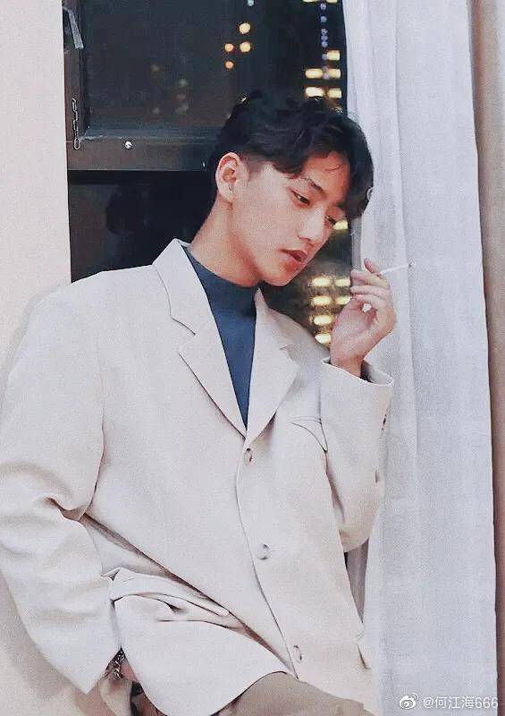 复古风回潮那些惊艳了时光的80年代港风穿搭