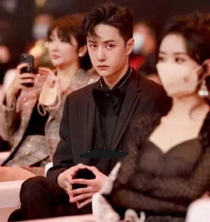 情侣|强扭的瓜,不甜!赵丽颖再次“重逢”王一博,怕是一厢情愿的撮合