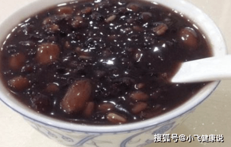 营养|女人早上再忙也要吃东西，4类快捷早餐，不仅营养方便而且还低脂