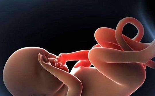 进行|怀孕期间，夫妻可以“同房”吗？医生：适当的亲热有这3大好处