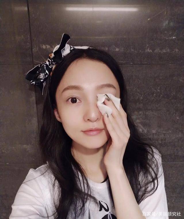 单眼皮|女人不论多大年龄，这6件事要少做，不仅影响颜值皮肤还容易下垂