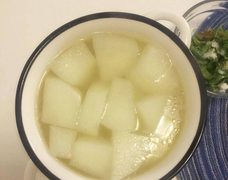 葱花|一日三餐，月子餐能达到这个标准，想必产妇也不会计较了，知足了