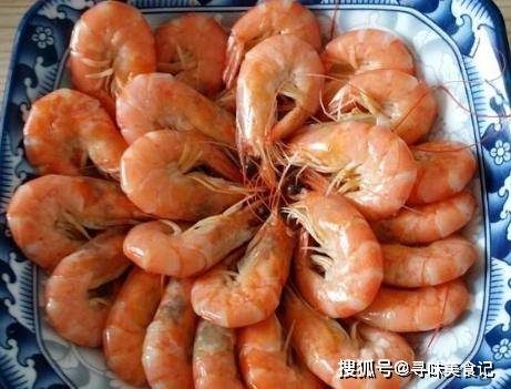 油焖大虾最正确的方法放啥 6cc869647b7046d09efaf416663193e9.jpeg