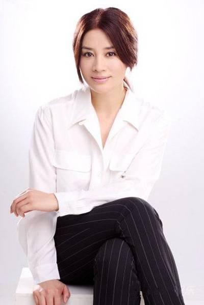 电影|80年代女星李凤绪：曾拒绝阿兰·德龙求婚，现在生活状况怎样？