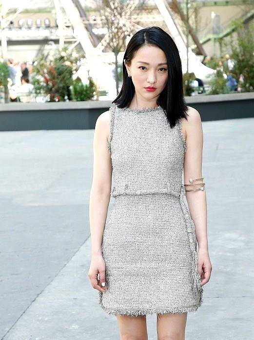身材|“周公子”周迅身材真挺好，身姿挺拔有气质，看起来好有女人味