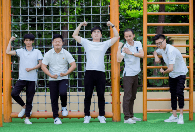 男幼师|男生被调剂到学前教育，未来只能当男幼师？别急，这些职业也不错