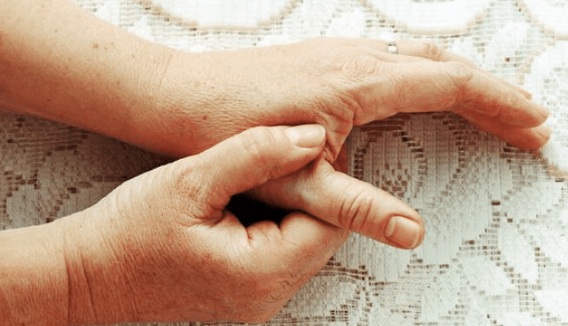 肝脏|肝脏好不好，竖起拇指就知道！若没有3个“异常”，肝脏还算干净