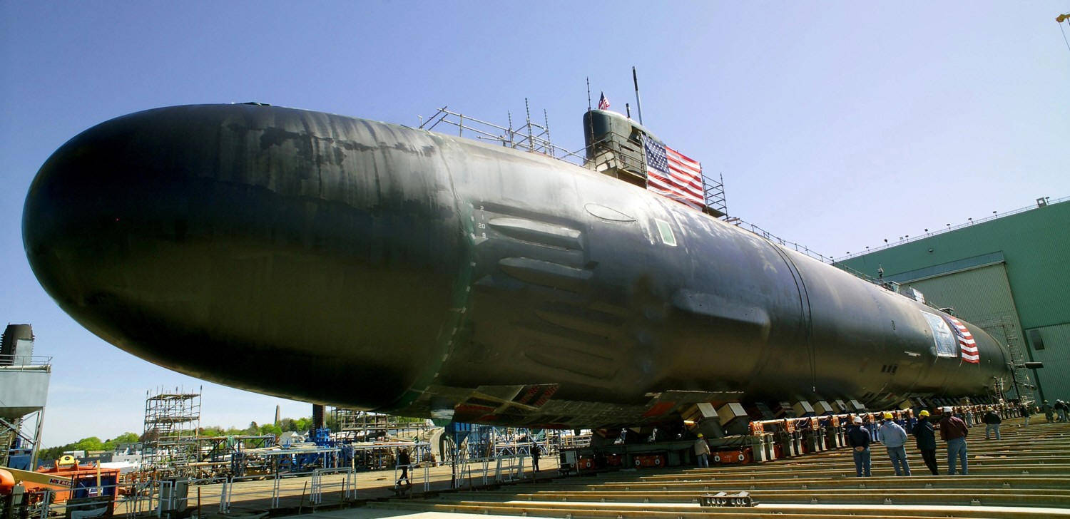 据悉,早在1946年,美国就推出了全球首款核潜艇,而此后不久又搞出了