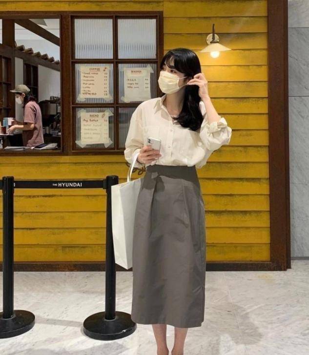 回头率|夏天的“半身裙”怎么搭配？教你几种风格，又美又飒，回头率超高