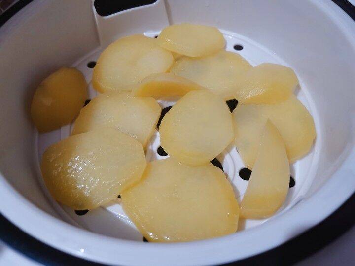 适合小孩吃的蔬菜薯类食物 9eb65480b32b4d39823c521f4dc8ace0.jpeg