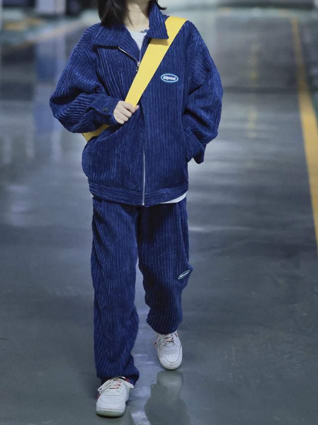 设计|早秋想要穿出甜美少女风，这几件外套一定少不了！想不时髦都难