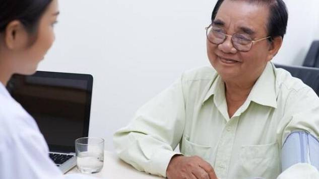 肾脏|预防尿毒症，别只盯着肌酐、蛋白尿，还有6点不可或缺