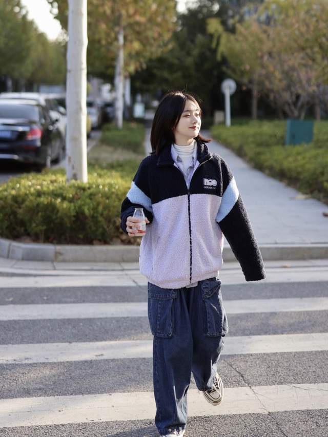 设计|早秋想要穿出甜美少女风，这几件外套一定少不了！想不时髦都难