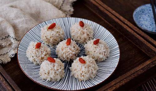 糯米丸子怎么炸才不炸开呢 ce61ebaf1605463f9915e03212874d17.jpeg