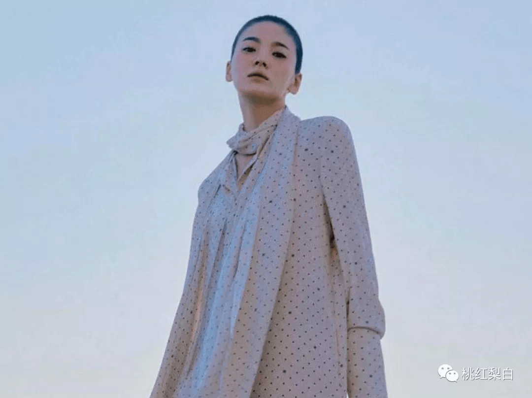 美版|明星红黑榜：宋慧乔姚晨妆发造型显老10岁，郭采洁又踩雷了