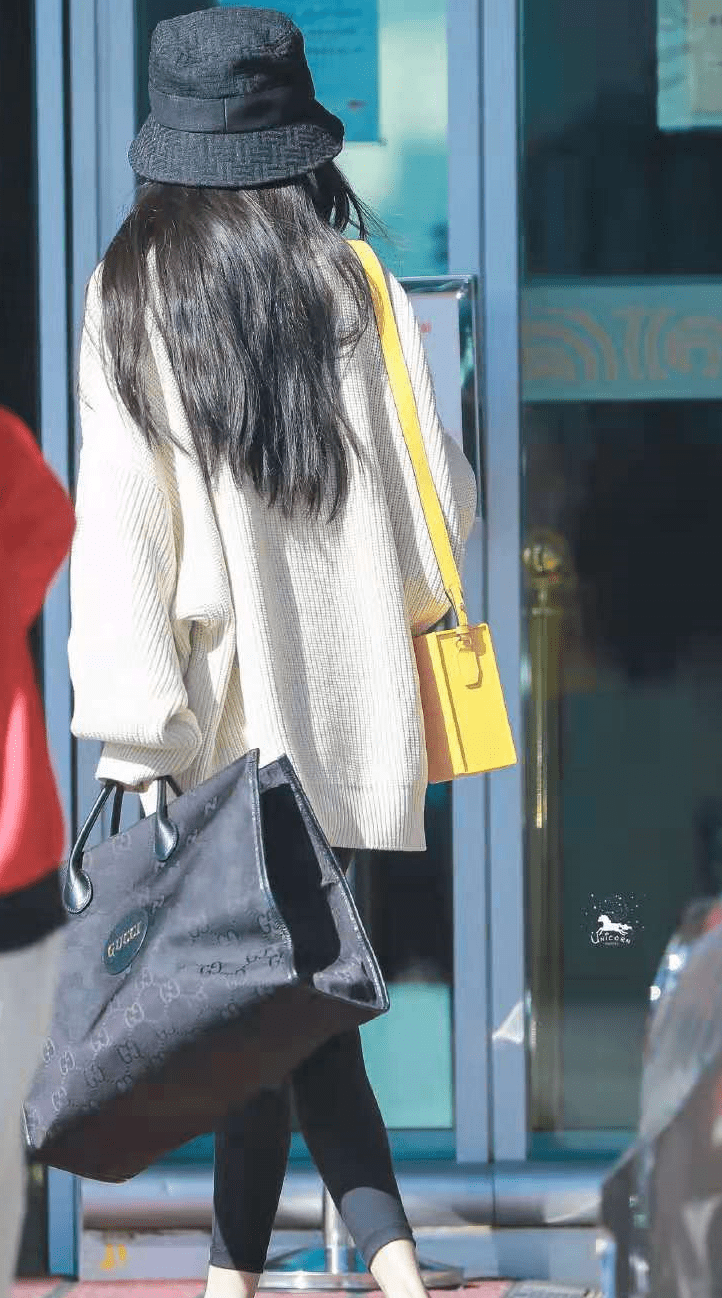 黑色|初秋流行这样穿!跟着杨幂私服大汇集,哪款是你的“菜”