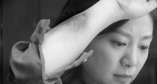 国产|国产恐怖片原地复活!《水怪2》热度口碑全网第一