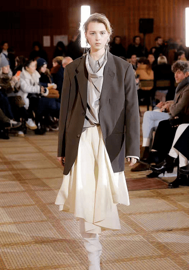 廓形|微胖的你需要一件廓形西装！宽松硬挺剪裁帅气度拉满，百搭还显瘦