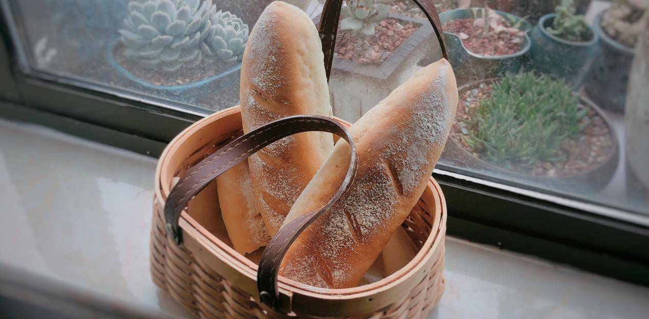 做法|美味面包法棍的做法，简单好学，烘焙新手也能学会，好吃又饱腹