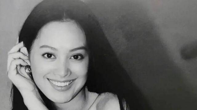 什么|70后一线女星宁静,真个性不是假人设,御姐的霸气随时随地