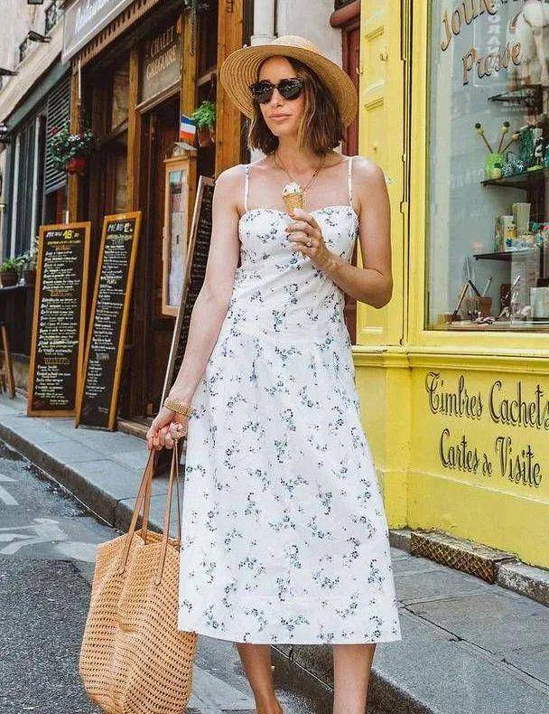 视觉|今夏“裙子+运动鞋”这样穿,好看死了!