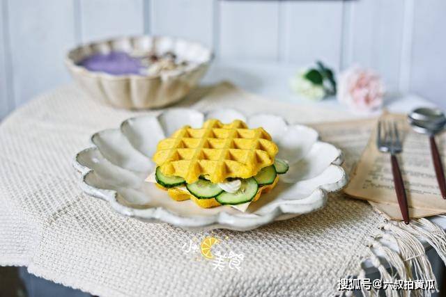 面包|扫除夏天炎热，早餐就吃这饼，咬一口还有馅儿，清爽的早餐
