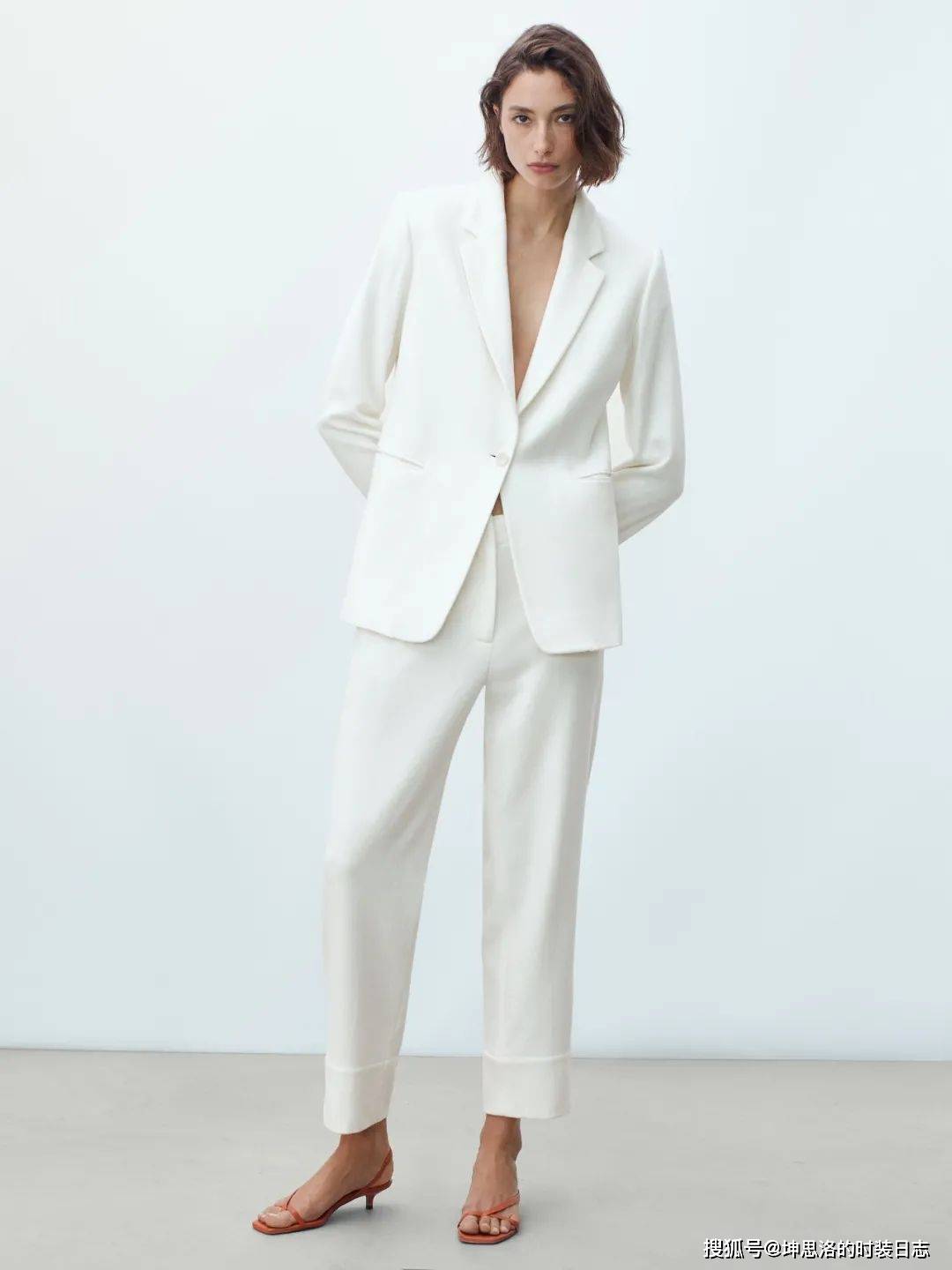 时装|Lookbook画册丨MASSIMO DUTTI 2021秋冬 都市简约摩登