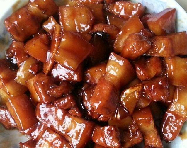 加入适量|鲜香浓郁的红烧肉做法来了，这下有口福了