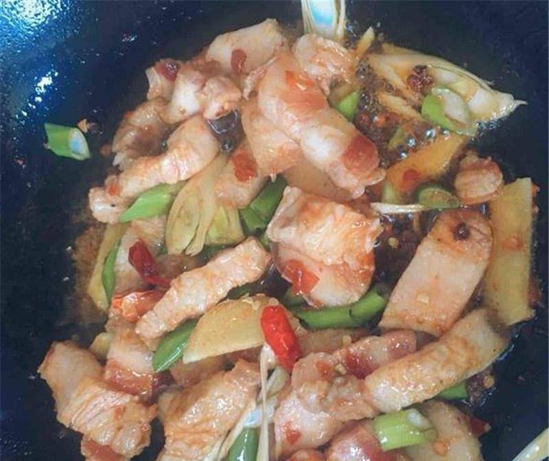 什么|鸭血就爱这样做,鲜嫩有弹性,馋的流口水,全家都爱吃