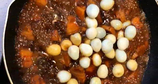 人间|鹌鹑蛋,红烧肉,肥而不腻,美滋滋!