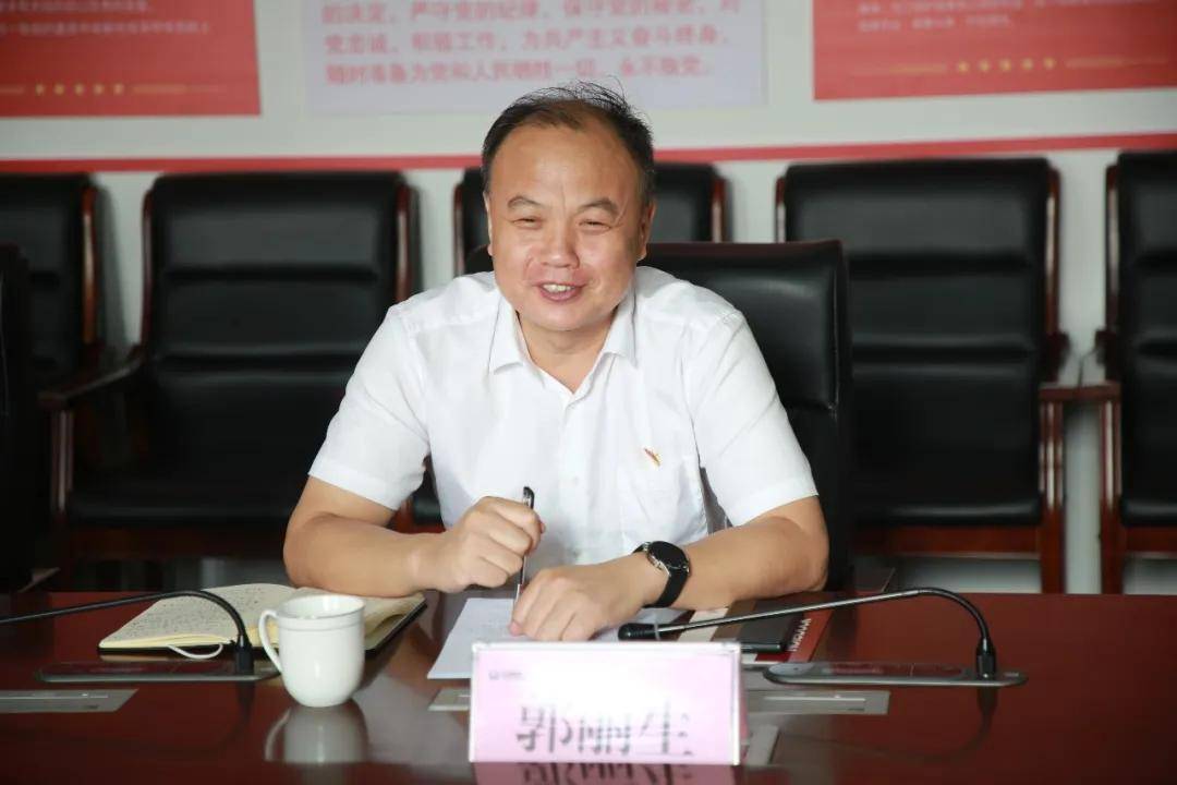 曲沃法院党组书记,院长郭丽生,曲沃县法院执行局局长杨心龙,曲沃农商