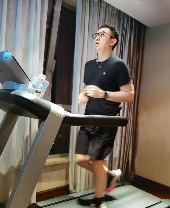 结局|“中国好舌头”华少，走到今天的结局该怪谁呢？