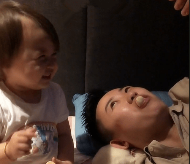 叶海洋|不结婚就生娃的叶海洋，二胎再怀女宝，她的母爱值得赞扬吗？