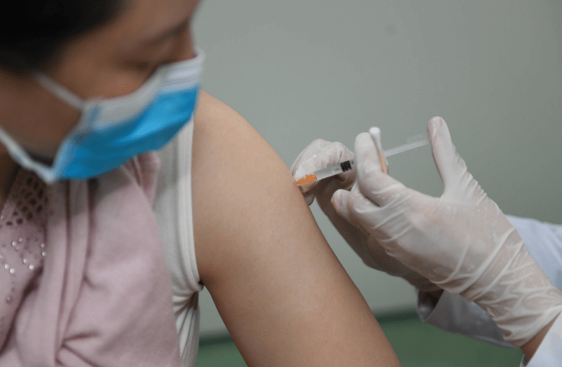 疫苗|什么情况下需要接种新冠疫苗加强针？权威解答来了！