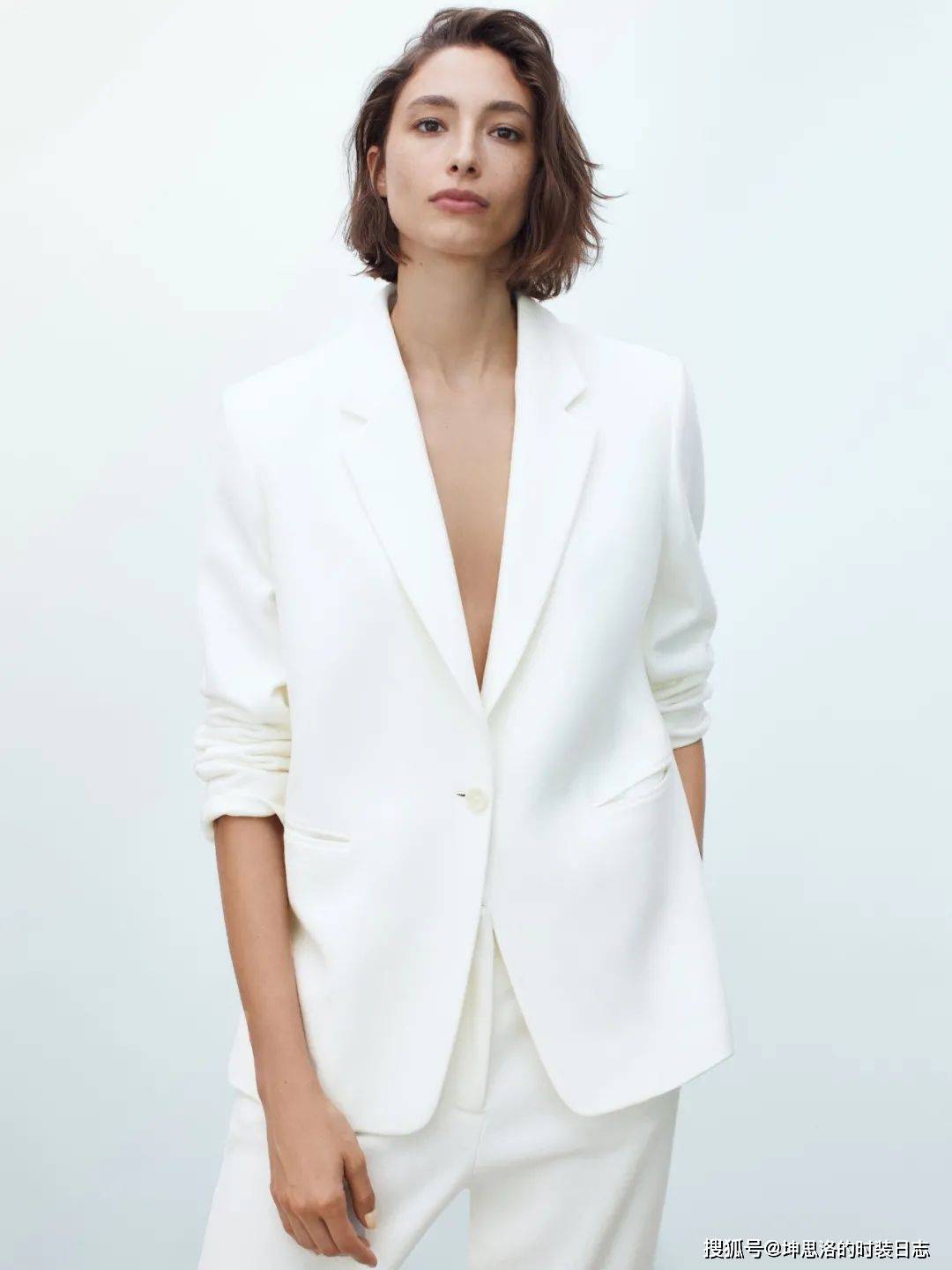 时装|Lookbook画册丨MASSIMO DUTTI 2021秋冬 都市简约摩登