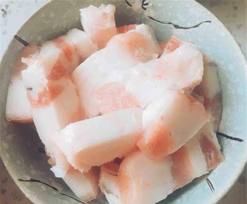 什么|鸭血就爱这样做,鲜嫩有弹性,馋的流口水,全家都爱吃