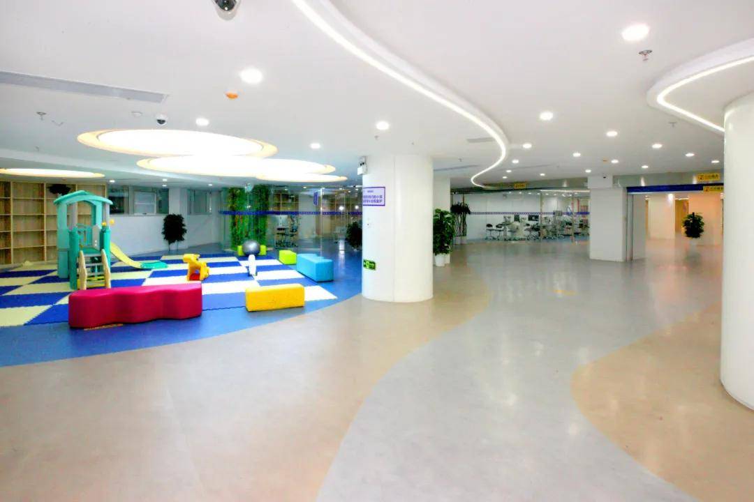 西安市|西安市人民医院 西安市第四医院眼视光、儿童眼病、角膜塑形镜验配中心搬迁！