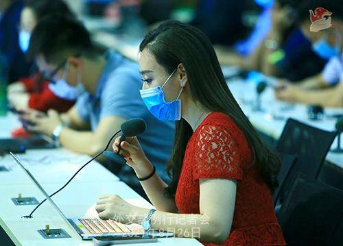 孟晚舟被扣押1000天，外交部发言人：加方为美国火中取栗的做法损人不利已