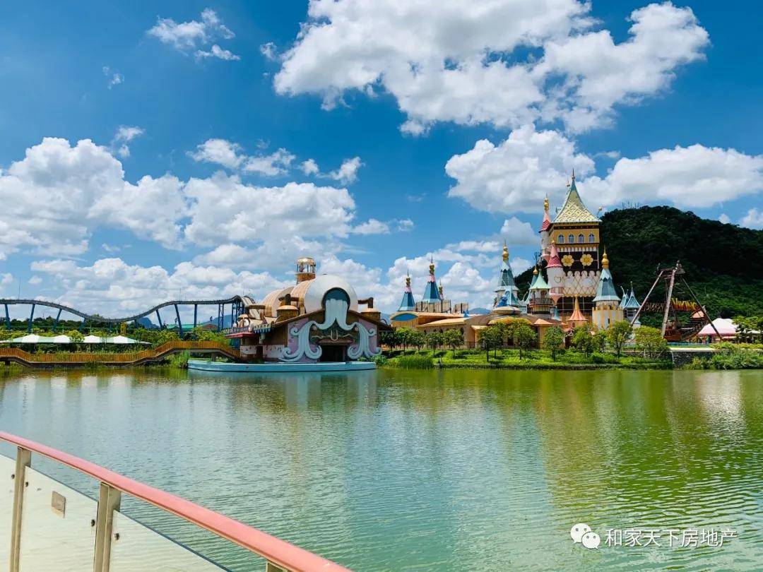 英德奥园心花小镇120万的四合院徽派酒店别墅投资首选