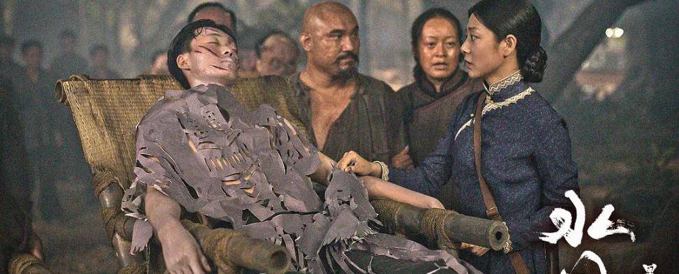 电影|上映2天票房第一，离开陈思诚后，不靠性感成名的她，终成大女主